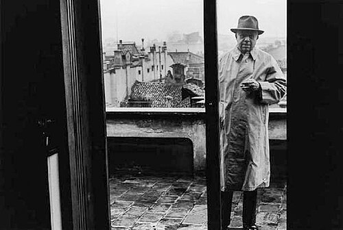 Annexe Eugenio_Montale_nel_1964.jpg
